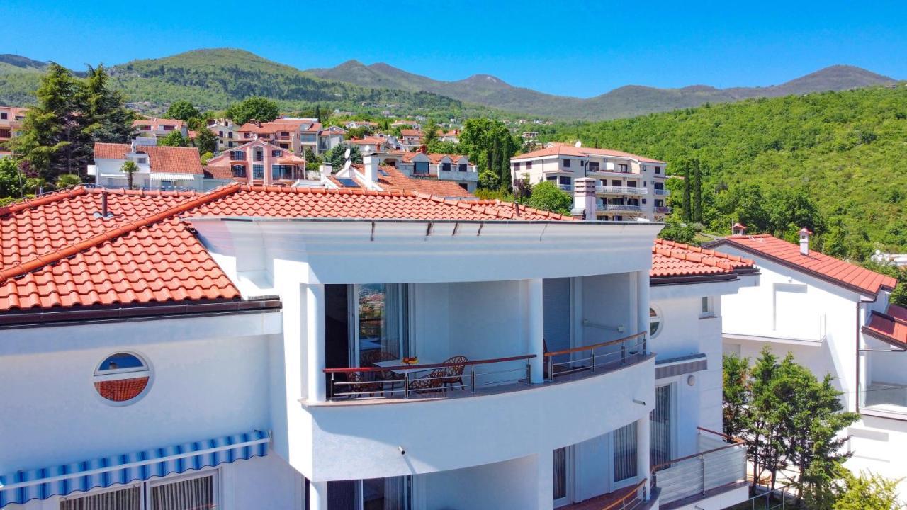 Sea View Apartment In Ičići Extérieur photo