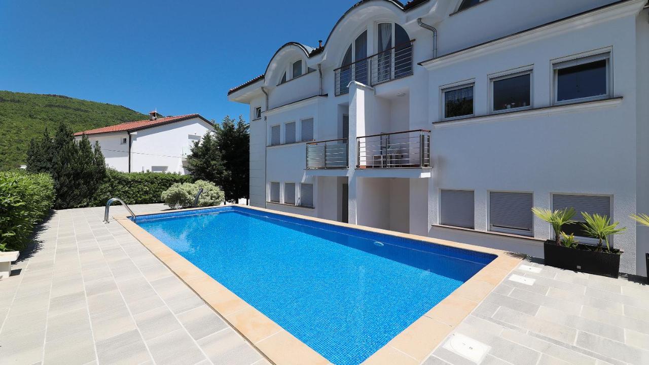 Sea View Apartment In Ičići Extérieur photo
